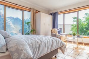 thumbnail: Interior