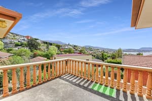 thumbnail: Balcony