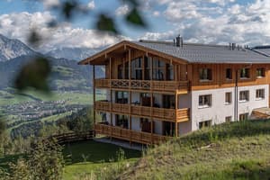 thumbnail: Front of property