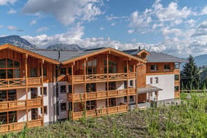 thumbnail: Front of property
