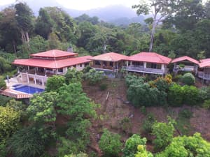 thumbnail: Exterior