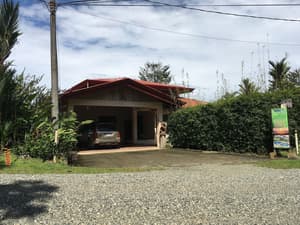thumbnail: Front of property