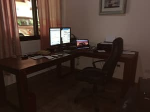 thumbnail: Concierge desk