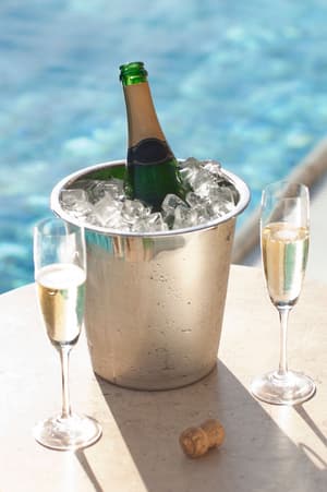 thumbnail: Outdoor pool
