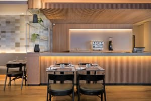 thumbnail: Restaurant