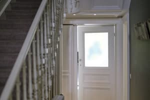 thumbnail: Hallway