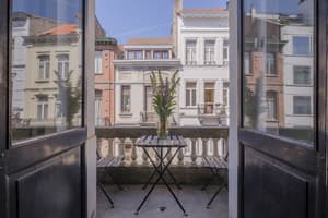thumbnail: Balcony