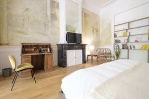 thumbnail: Room amenity