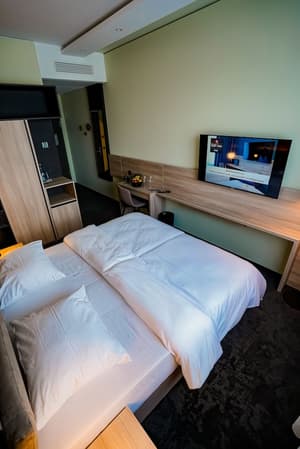 thumbnail: Room