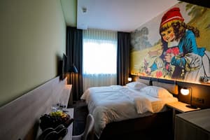 thumbnail: Room