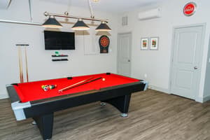 thumbnail: Pool