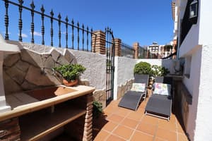 thumbnail: Balcony