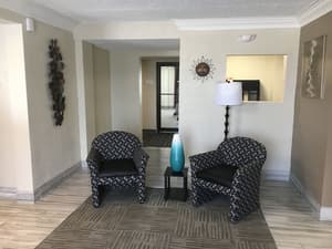 thumbnail: Lobby sitting area