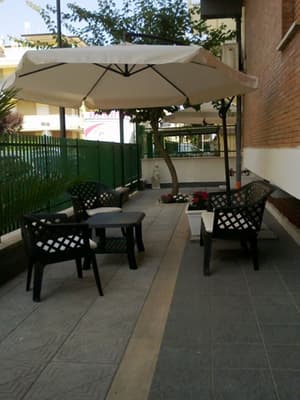 thumbnail: Terrace/patio