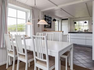 thumbnail: Interior