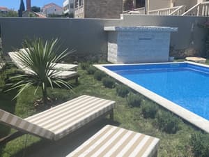 thumbnail: Outdoor pool
