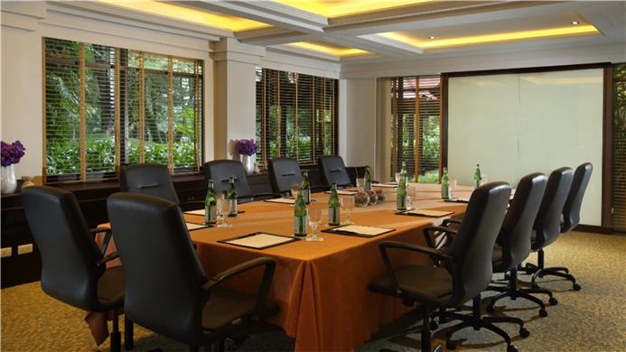 Indoor/Interior,On-Site,Business/Events,Meeting Room,Office,Summer,View fro