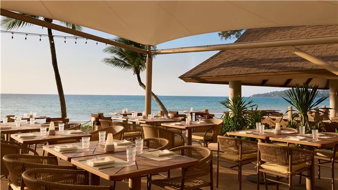 Dining,Dining Area,Restaurant,Architecture,Indoor/Interior,On-Site,Outdoor/