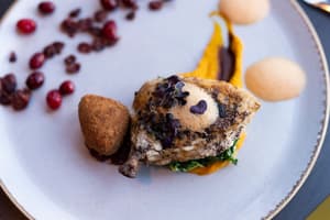 thumbnail: Restaurant
