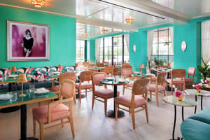thumbnail: Restaurant