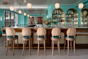 thumbnail: Bar (on property)