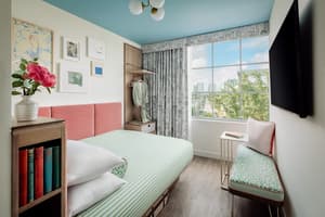 thumbnail: Room