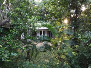 thumbnail: Front of property