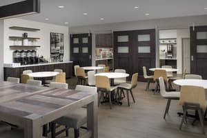 thumbnail: Breakfast area