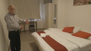 thumbnail: Room