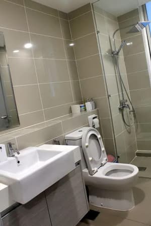 thumbnail: Bathroom