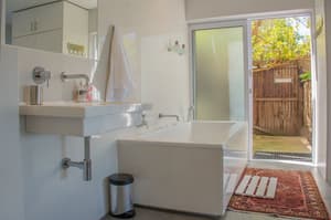 thumbnail: Bathroom sink