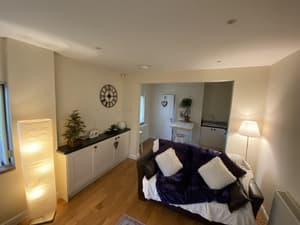 thumbnail: Living area