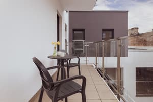 thumbnail: Balcony