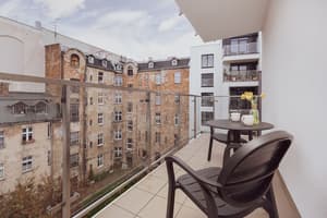 thumbnail: Balcony