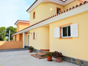 thumbnail: Terrace/patio