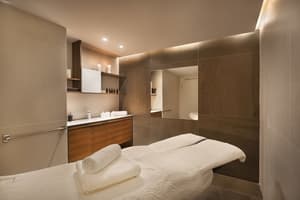 thumbnail: Treatment room