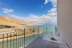 thumbnail: Balcony view