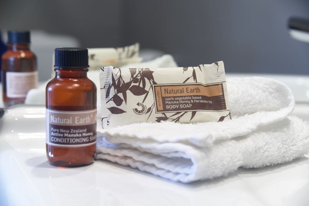 Bathroom amenities