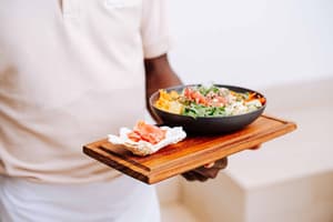 thumbnail: Restaurant
