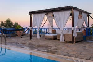 thumbnail: Outdoor pool