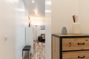 thumbnail: Interior detail