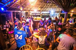 thumbnail: Bar (on property)