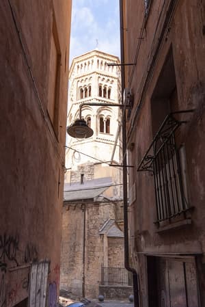 thumbnail: Street view