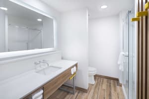 thumbnail: Bathroom shower