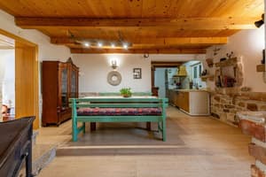 thumbnail: In-room dining