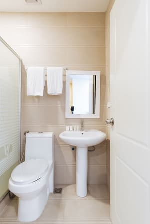 thumbnail: Bathroom shower