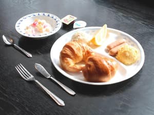 thumbnail: Restaurant
