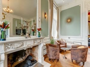 thumbnail: Living room