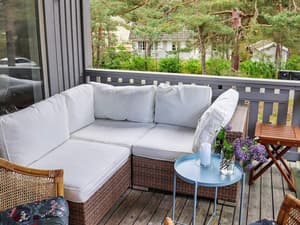 thumbnail: Living area