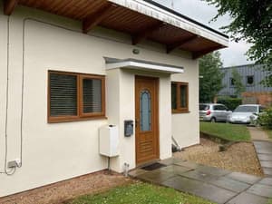 thumbnail: Exterior